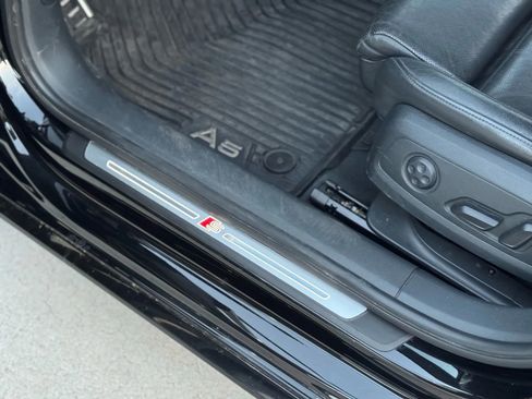 Used 2017 Audi A4 2.0T Premium Plus w/ Premium Plus Package image 28