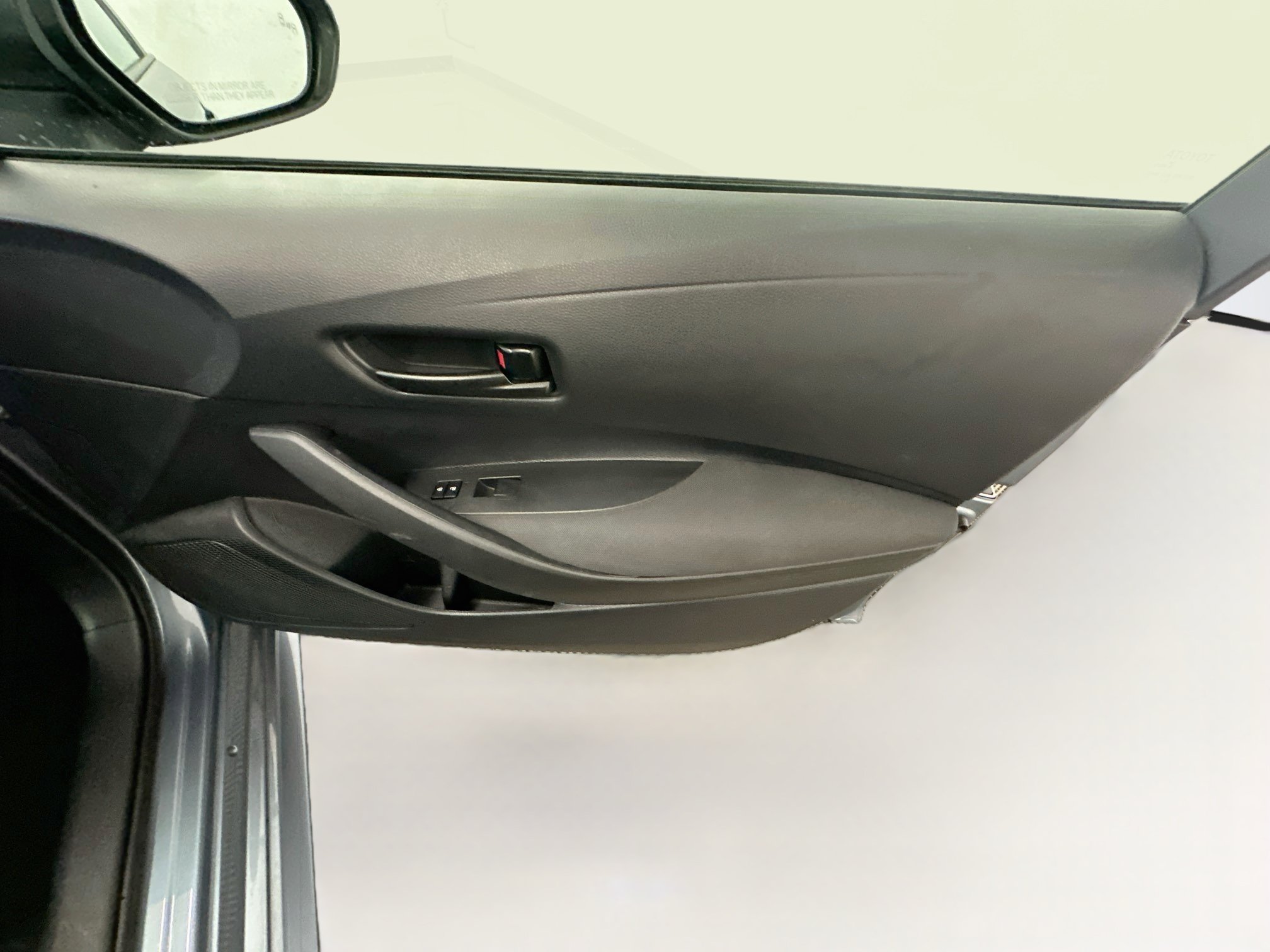 Used 2026 Toyota Corolla LE FWD image 32