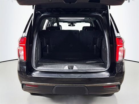 Used 2021 Chevrolet Tahoe Z71 image 25