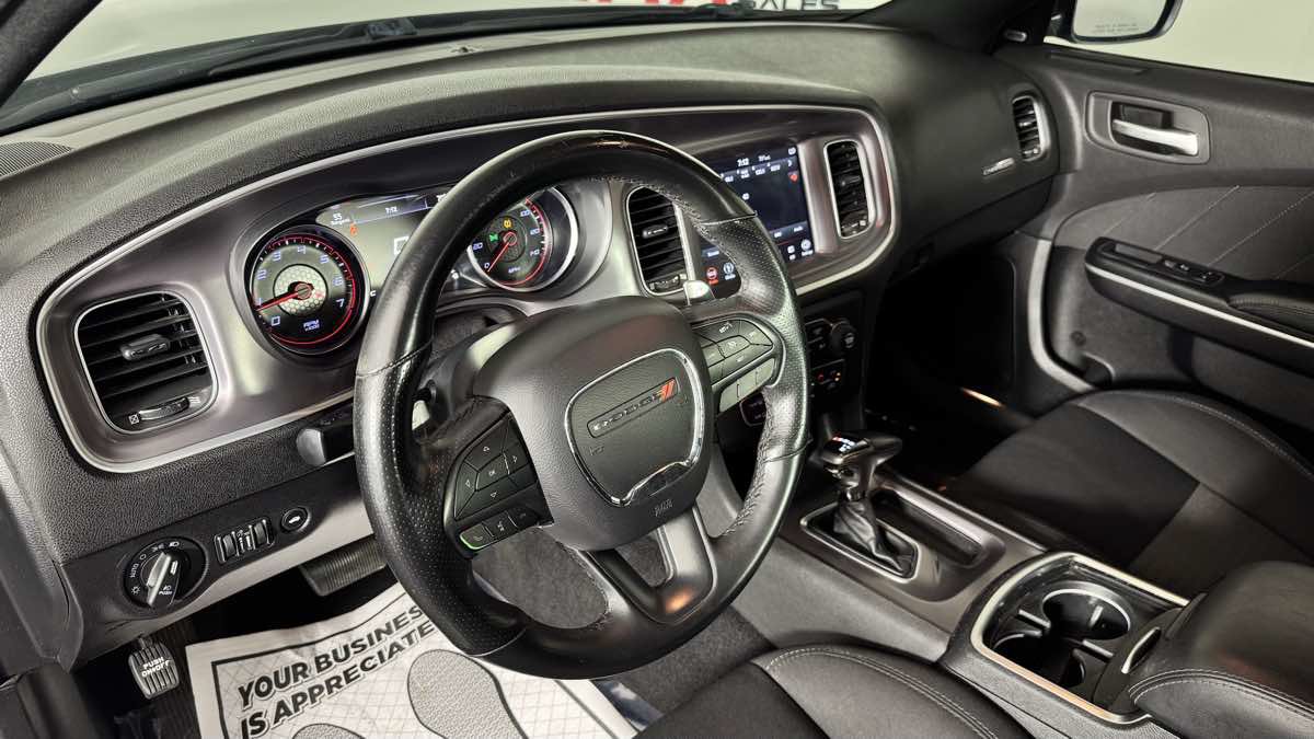 Used 2019 Dodge Charger GT RWD image 15