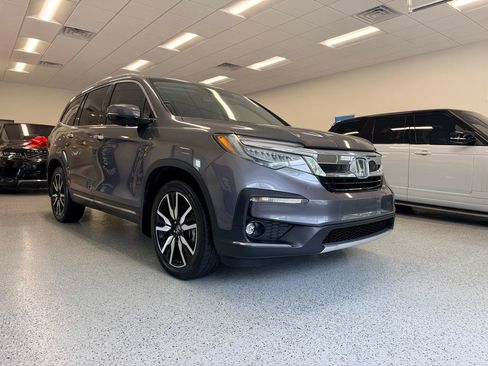 Used 2019 Honda Pilot Touring image 11