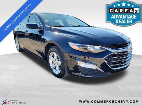 Used 2024 Chevrolet Malibu LT image 1