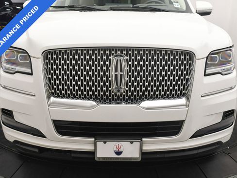 Used 2022 Lincoln Navigator Reserve image 30
