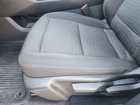 Used 2025 Chevrolet Equinox LT image 25