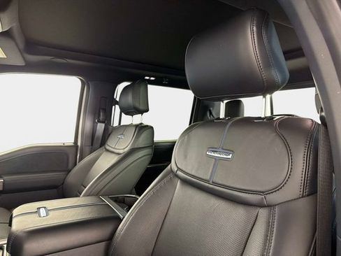 Used 2025 Ford F250 Platinum AWD/4WD image 41