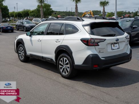 Certified 2025 Subaru Outback Premium AWD/4WD image 5