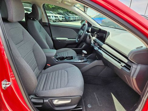 Certified 2025 Kia K4 EX FWD image 14