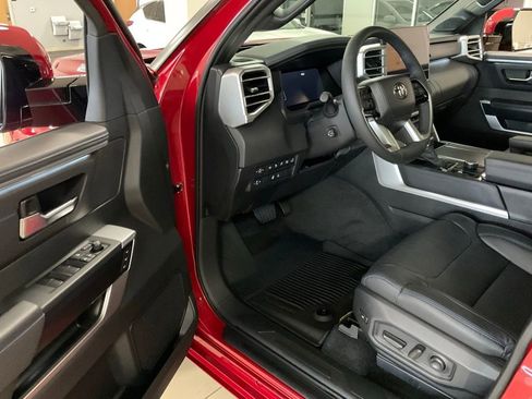 Used 2025 Toyota Tundra Platinum AWD/4WD image 11