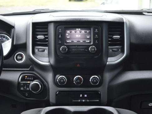 Used 2022 RAM 1500 Big Horn AWD/4WD image 33