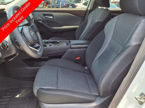 Used 2021 Nissan Rogue SV FWD image 23