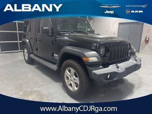 Used 2021 Jeep Wrangler Unlimited Sport image 1