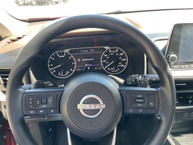 Used 2023 Nissan Rogue S AWD/4WD image 26
