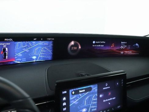 Certified 2024 Lincoln Nautilus Reserve w/ Equipment Group 202A image 27