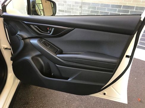 Certified 2023 Subaru Crosstrek 2.0i Premium image 19