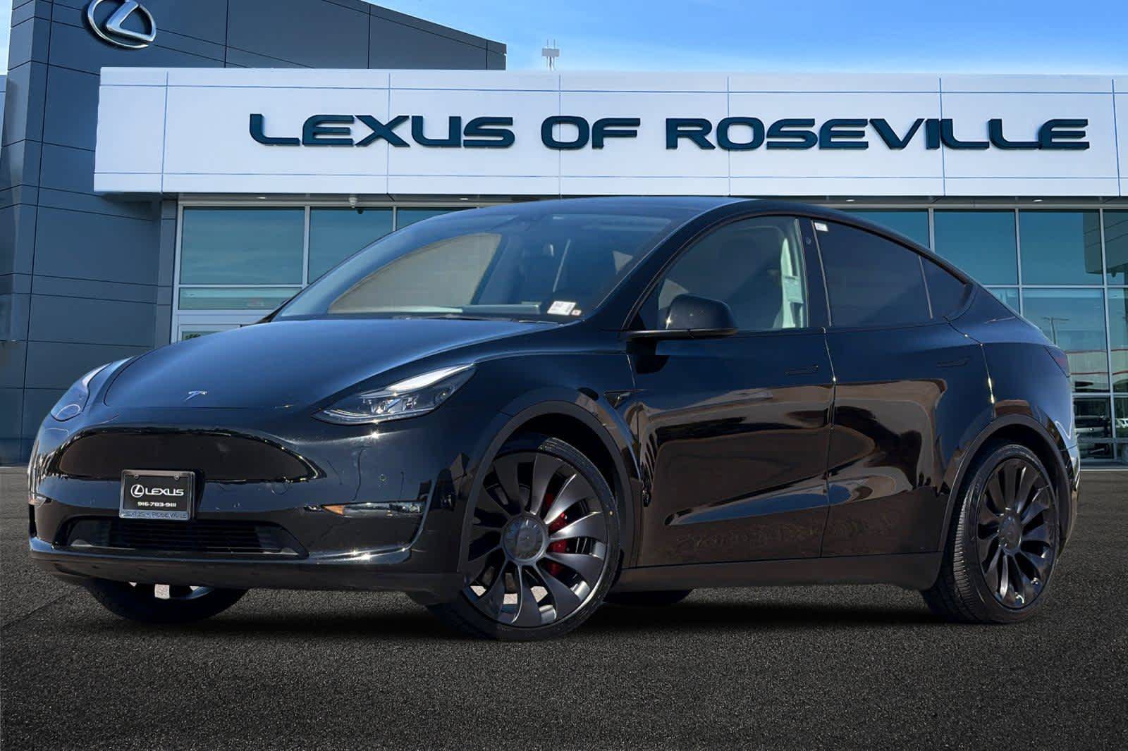 Used 2022 Tesla Model Y Performance AWD/4WD image 1