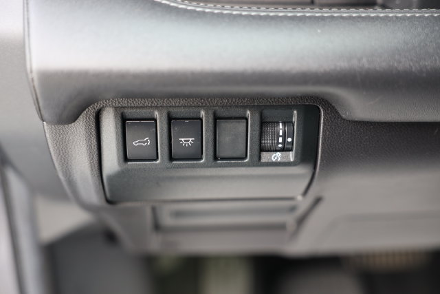 Used 2024 Subaru Ascent Limited w/ Technology Package AWD/4WD image 21