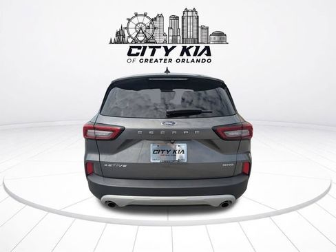 Used 2024 Ford Escape Active AWD/4WD image 4