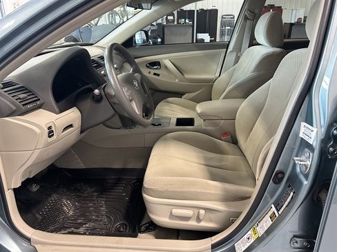 Used 2009 Toyota Camry SE image 10