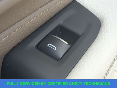 Used 2024 GMC Yukon XL Denali w/ Advanced Technology Package image 43