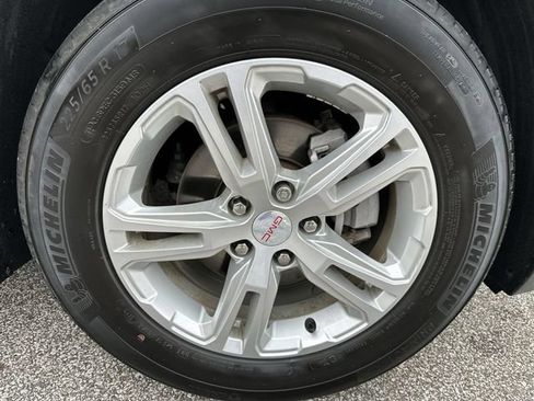 Used 2023 GMC Terrain SLE w/ Driver Convenience Package FWD image 21
