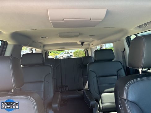 Used 2019 GMC Yukon XL Denali w/ Denali Ultimate Package image 30