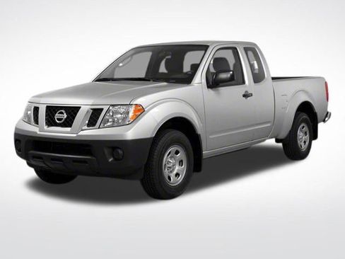 Used 2012 Nissan Frontier PRO-4X image 5