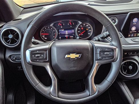 Used 2021 Chevrolet Blazer LT FWD image 25
