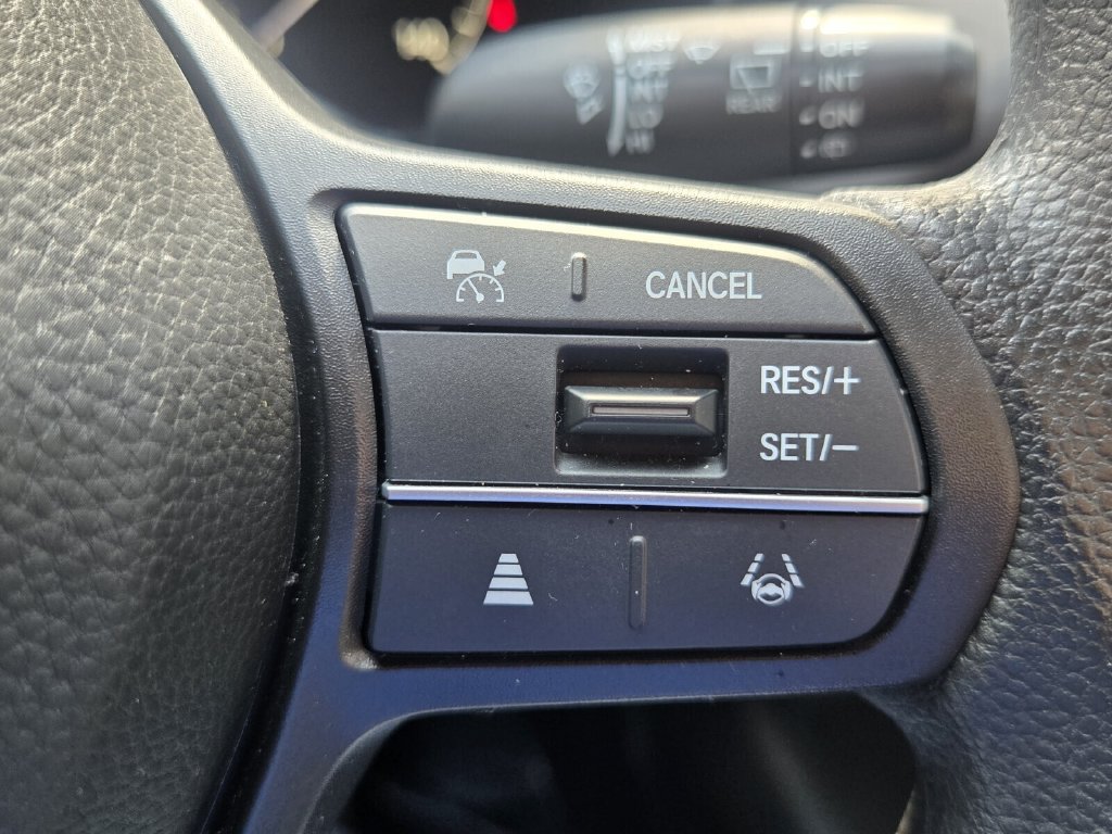 Used 2024 Honda HR-V LX image 25