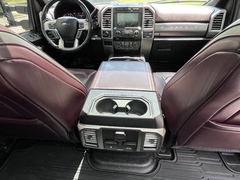 Used 2017 Ford F250 Platinum w/ Platinum Ultimate Package AWD/4WD image 30
