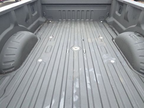 Used 2023 Ford F350 Lariat w/ Chrome Package image 11