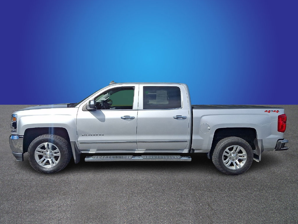 Used 2018 Chevrolet Silverado 1500 LTZ w/ LTZ Plus Package AWD/4WD image 7