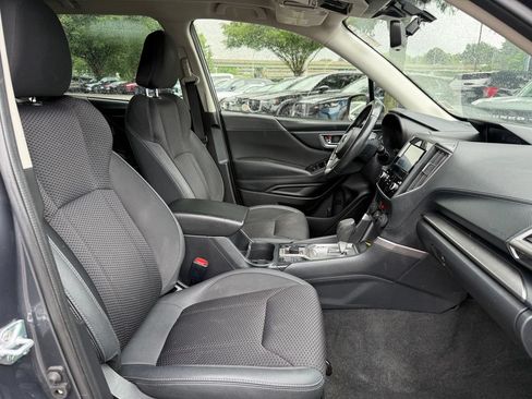 Certified 2023 Subaru Forester Premium AWD/4WD image 31