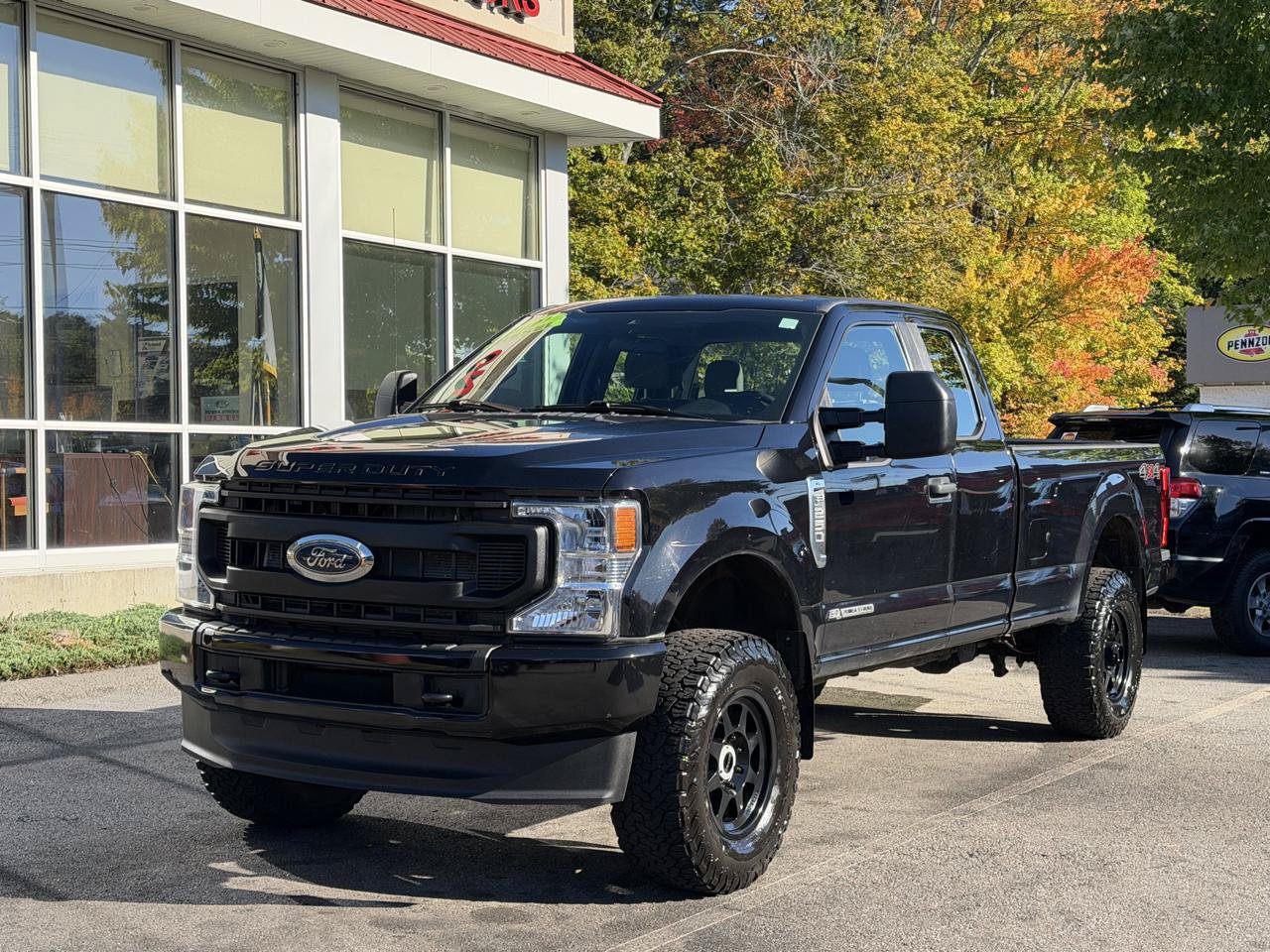 Used 2021 Ford F250 XL AWD/4WD image 2