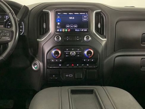 Used 2022 GMC Sierra 2500 AT4 w/ Gooseneck/5TH Wheel Package AWD/4WD image 14