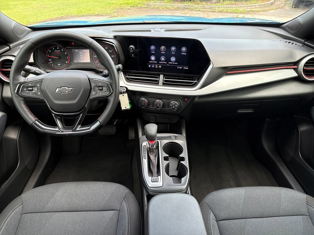 Used 2026 Chevrolet Trax RS FWD image 5