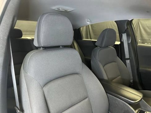 Used 2024 Chevrolet Malibu LT FWD image 16