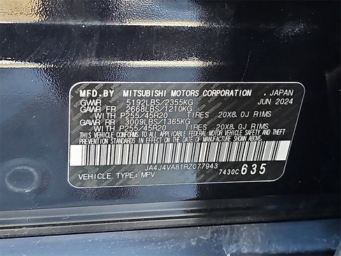 Used 2024 Mitsubishi Outlander SE image 29