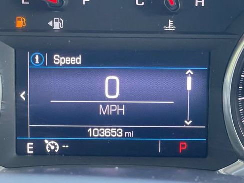 Used 2022 GMC Acadia SLE w/ Driver Convenience Package FWD image 24