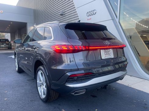 New 2025 Audi Q5 Premium Plus image 7