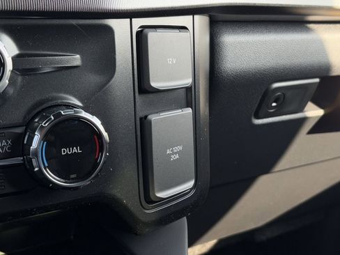 New 2026 Ford F450 Platinum image 22