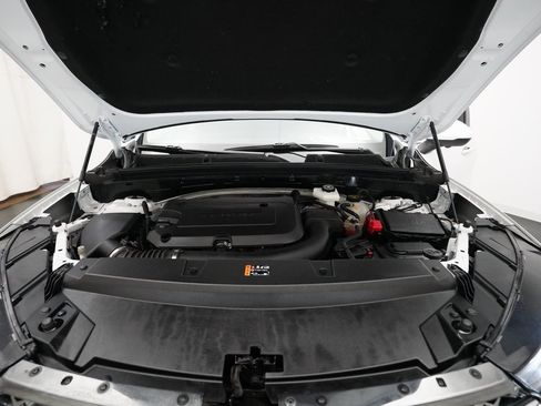 Used 2023 Buick Envision Avenir image 3