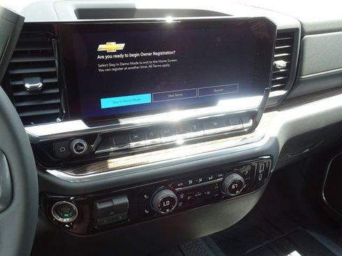 New 2026 Chevrolet Silverado 1500 LT w/ Protection Package AWD/4WD image 9