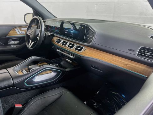 Used 2022 Mercedes-Benz GLS 450 4MATIC image 28