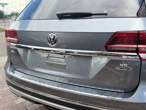 Used 2019 Volkswagen Atlas SEL Premium AWD/4WD image 9