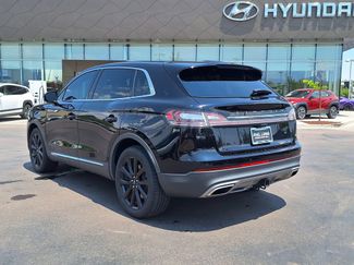 Used 2021 Lincoln Nautilus Reserve AWD/4WD video 5