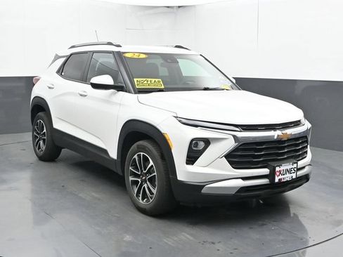 Used 2024 Chevrolet TrailBlazer LT FWD image 6