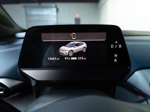 Used 2024 Volkswagen ID.4 Pro S image 6