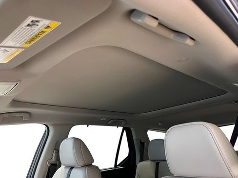 New 2026 Honda Pilot Touring image 19