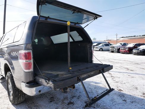 Used 2010 Ford F150 XLT image 9