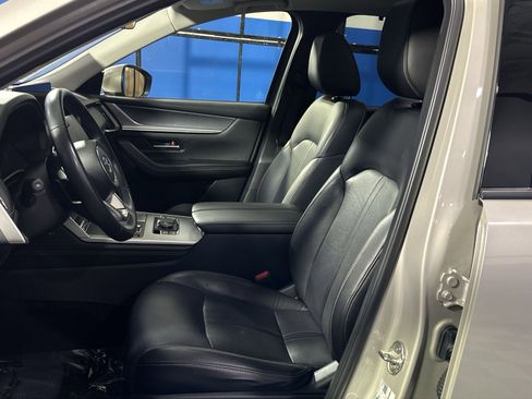 Used 2024 MAZDA CX-90 3.3 Turbo w/ Preferred Plus image 13